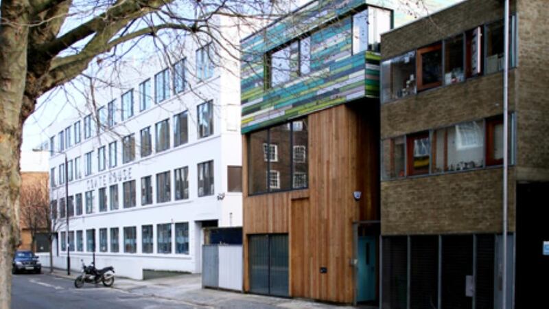 WoodBlock House in London: nestled between brick and concrete