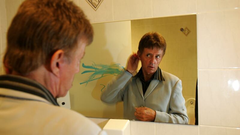 Dickie Rock prepares for a performance in the Noggin Inn, Sallynoggin