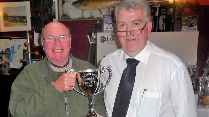 Jimmy Fleming from Killarney (left), winner of Burke’s Competition with Tomás Burke