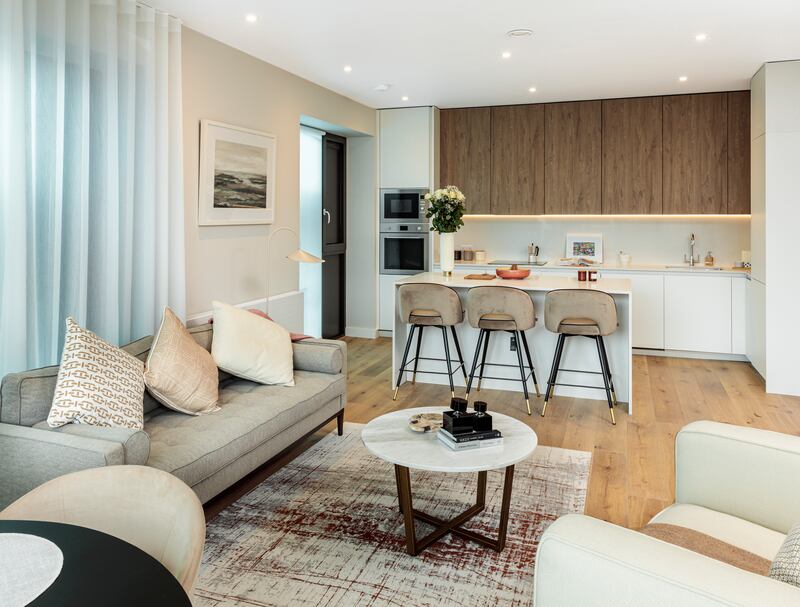 Kitchen and sittingroom