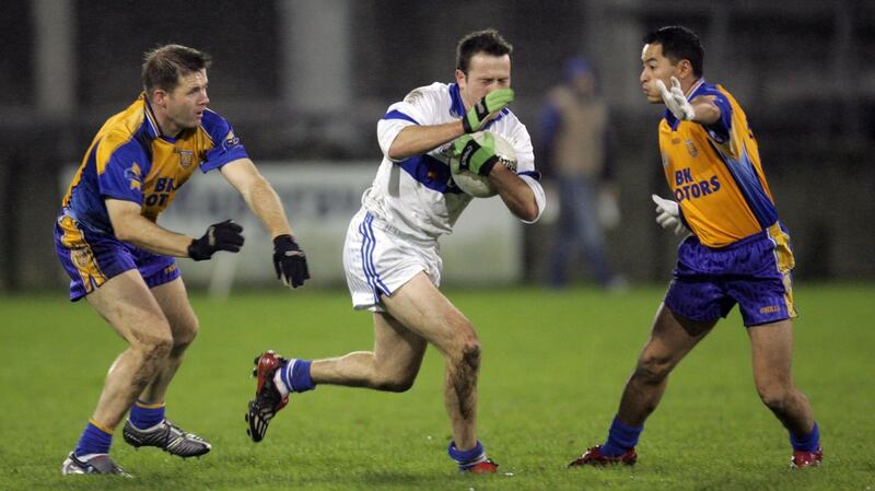 Dessie Farrell and Jason Sherlock of Na Fianna challenge Paul Conlon of St Vincent’s  in a Dublin SFC semi-final in 2006. Photograph: Lorraine O’Sullivan/Inpho