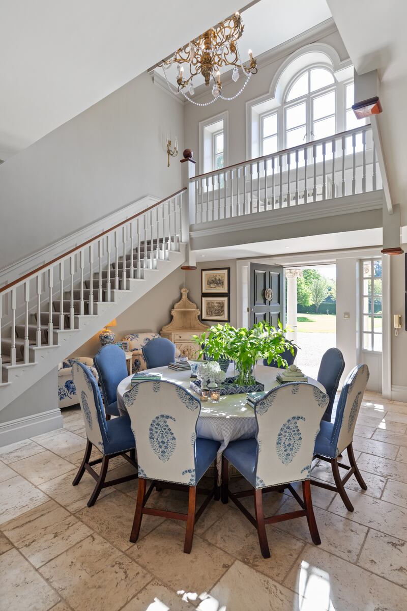 Entrance hall and breakfast room