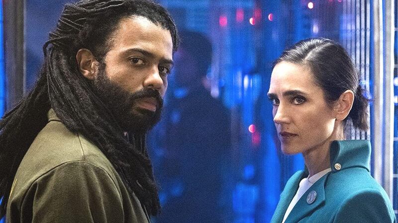 Daveed Diggs and Jennifer Connelly in Snowpiercer