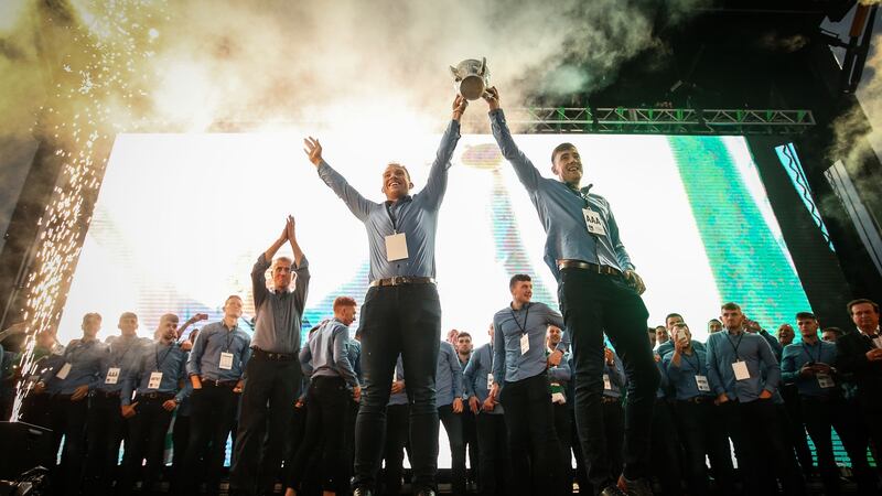 Limerick’s Shane Dowling and Diarmuid Byrnes lift the Liam MacCarthy Cup for the crowd. Photograph: INPHO/Tommy Dickson