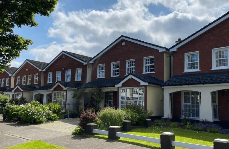 Dining Room by Enda Walsh is frantic, frenetic and unhinged