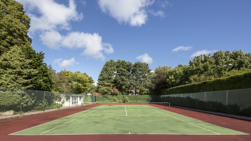 Tennis court