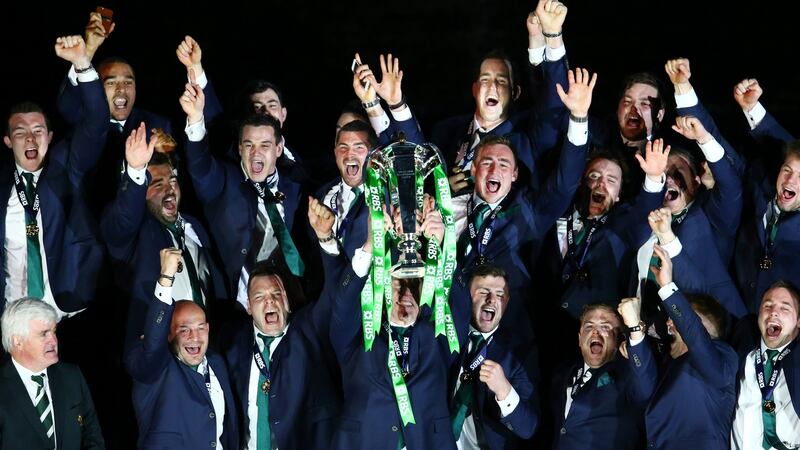 Paul O’Connell lifts the RBS 6 Nations trophy.