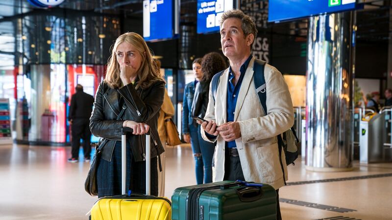 Saskia Reeves and Tom Hollander in Us