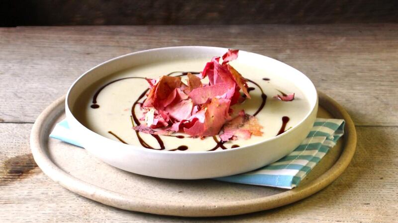 Cauliflower cheese soup