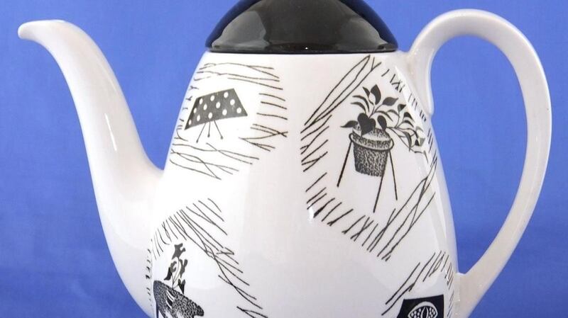 A Homemaker coffee pot