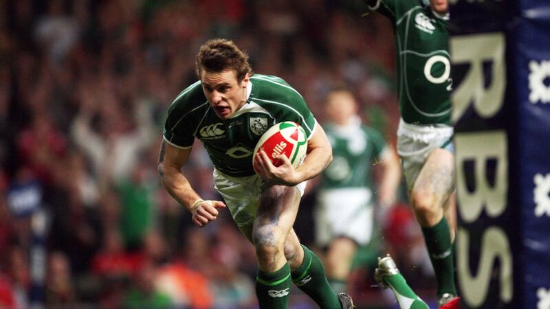 Tommy Bowe scoring a crucial try for Ireland during the Grand Slam victory over Wales in Cardiff in March 2009.  Photograph: Alan Betson