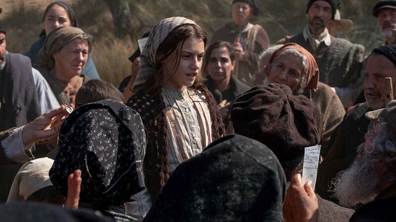 Stephanie Gil in Fatima