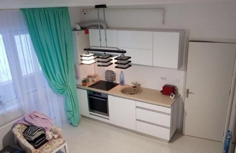 €46,900: two-bedroom apartment in Aparatorii Patriei district