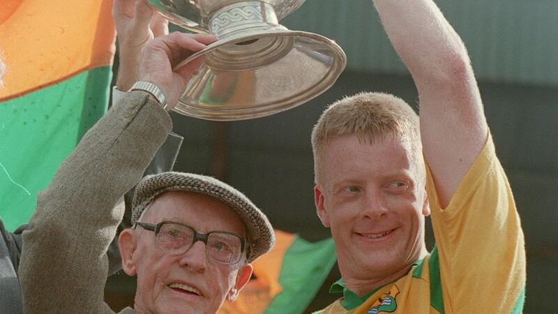 Declan Darcy lifts the Connacht SFC cup with Tom Gannon in 1994. Photo: Tom Honan/Inpho