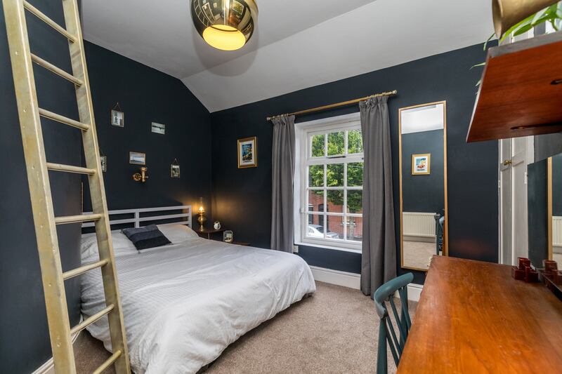 8 Lennox Place: the main bedroom