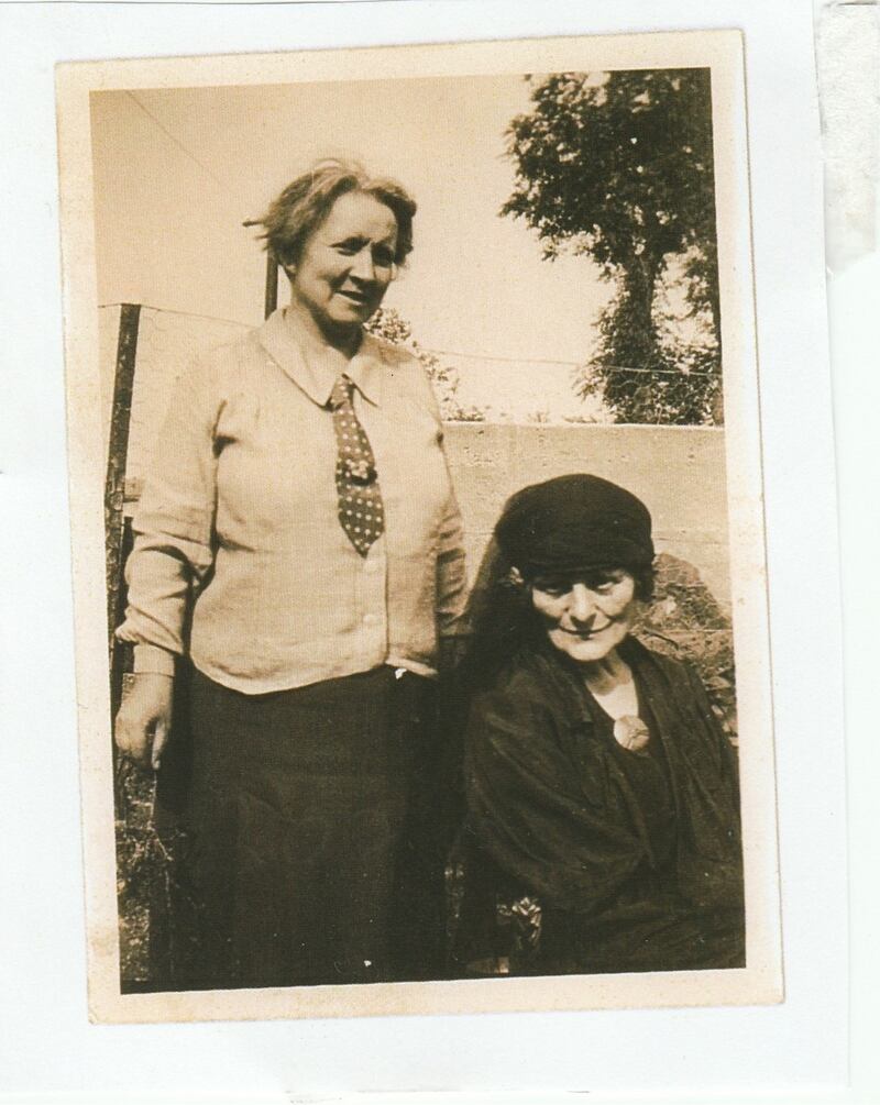 Helena Molony (standing) and Maud Gonne MacBride in the 1940s
