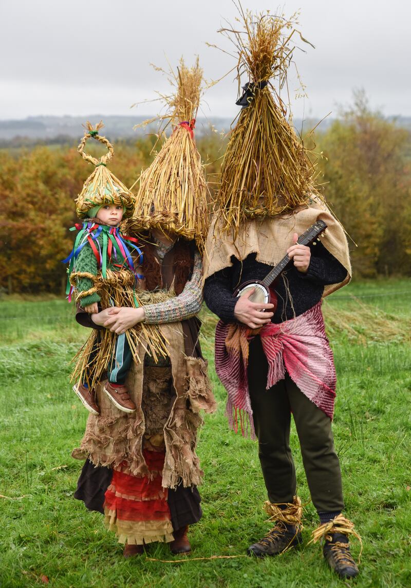 Sewing the Seeds is a celebration of Mummers and their costumes, their distinctive headwear made from locally-grown and harvested oats