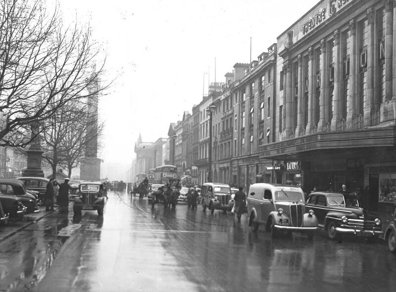 O'Connell Street in 1951, showing the Carlton Cinema to the right and Nelson's Pillar in the distance