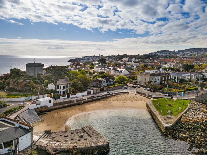 Sandycove beach