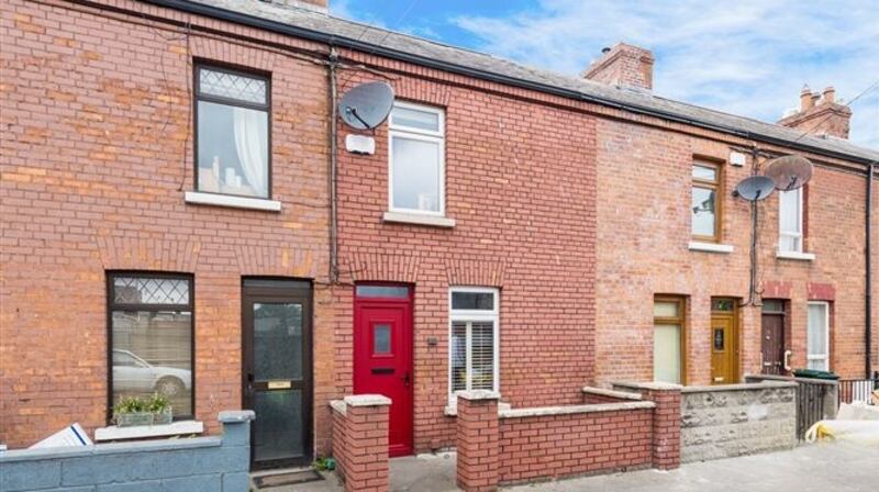 8 Partridge Terrace, Inchicore, Dublin 8 had an asking price of €250,000 but sold for €284,000