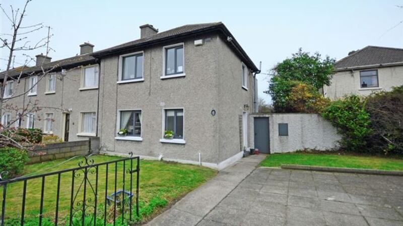 35 St Begnet’s Villas, Dalkey, Co Dublin.