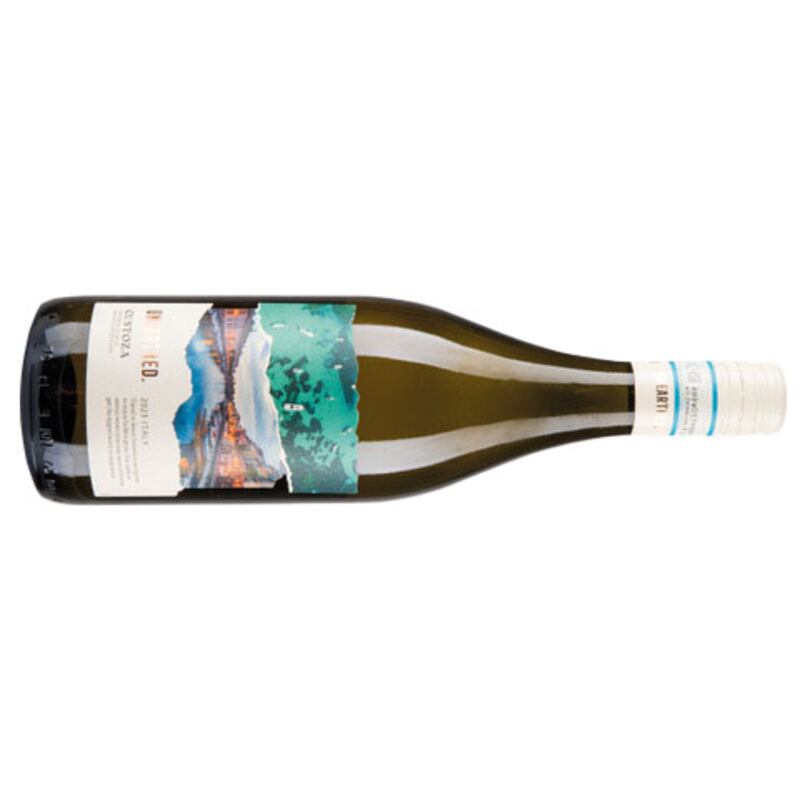 It is a good aperitif, or a nice pair with summery salads