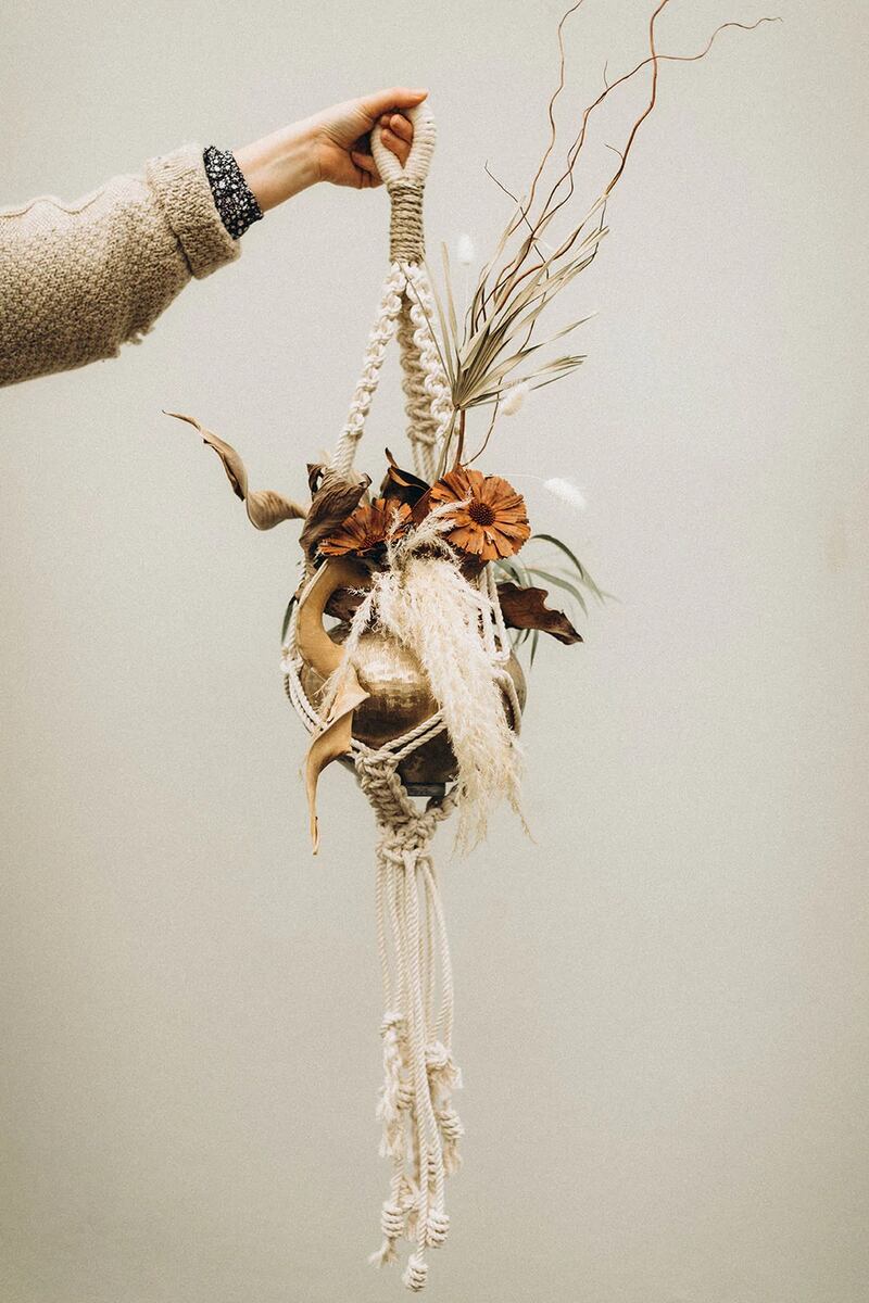 Pacie Grews’ DIY Macramé Plant Hanger Kit