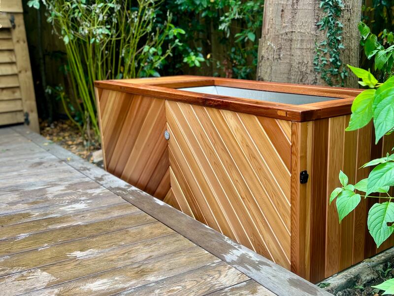 Brass Monkey ice bath.