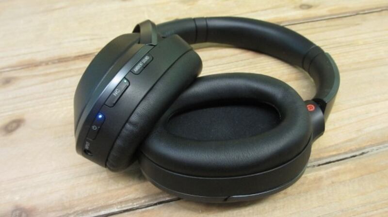 Sony MDR 1000X.