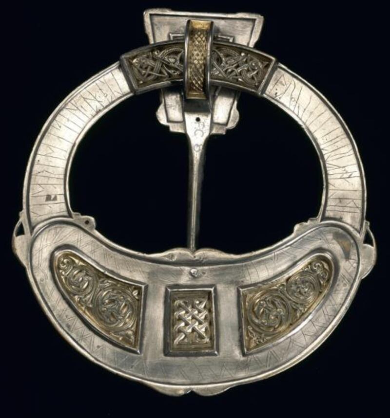 Brooch inscribed 'Maelbrigda owns this'