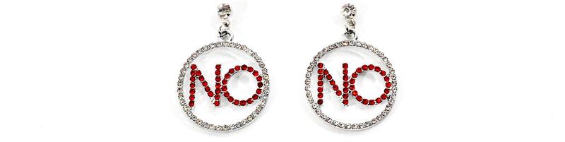 NoNo earrings €28, Om Diva