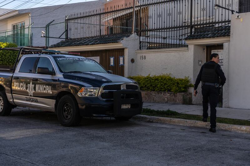 A call centre in Guadalajara, Mexico. Eight employees of the centre were found murdered last May. Photograph: Alejandro Cegarra/New York Times
                      