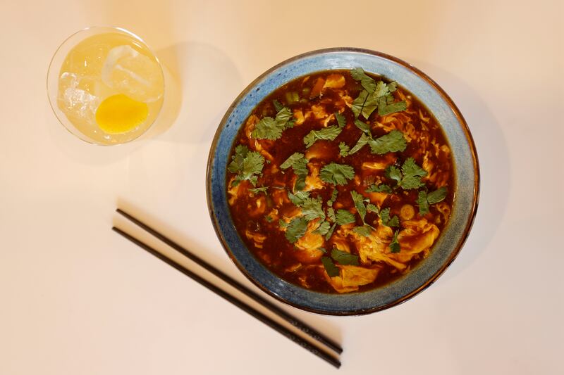  Hawker's hot and sour soup 