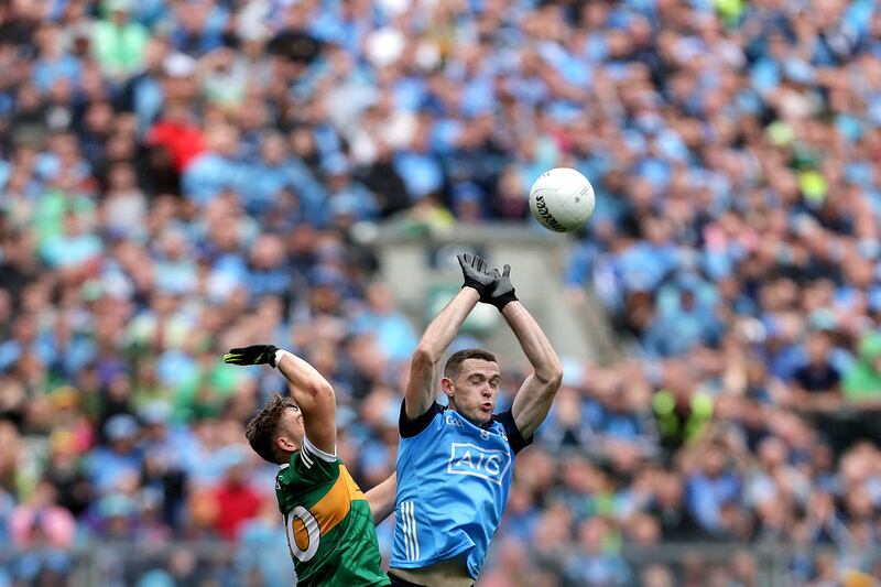 Dublin's Brian Fenton and Dara Moynihan of Kerry close for the ball. Photograph: Laszlo Geczo/Inpho