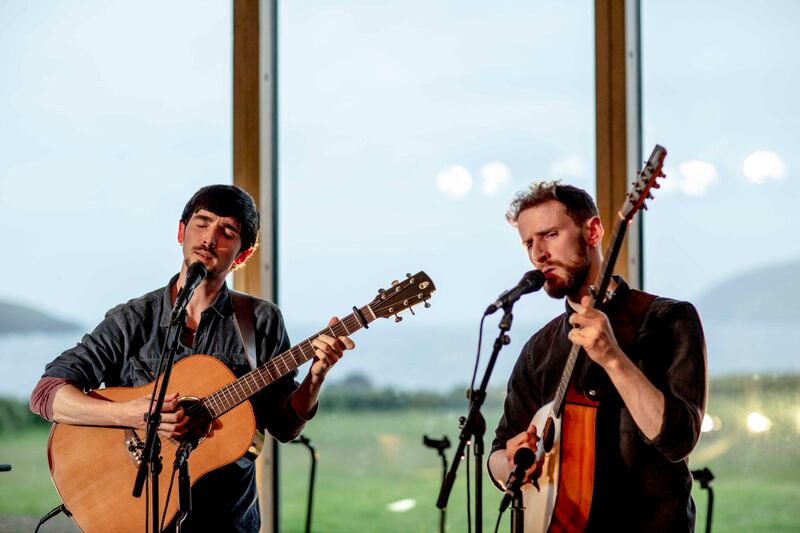 Ye Vagabonds performing at the Blasket Centre. Photograph Fiona Morgan 