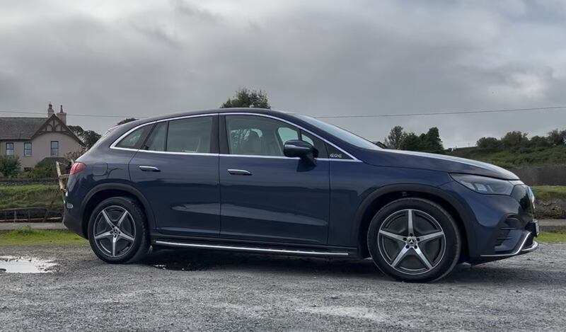 Mercedes Benz EQE SUV