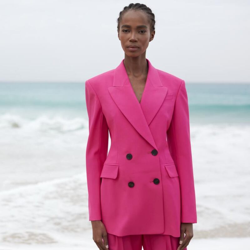 Tailored pink jacket by Alexander McQueen €860