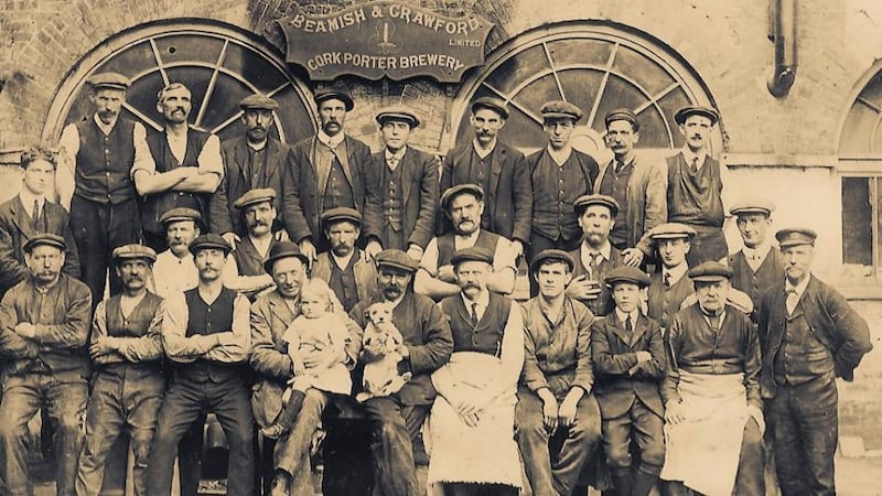A group of workers at the Beamish and Crawford brewery in 1913