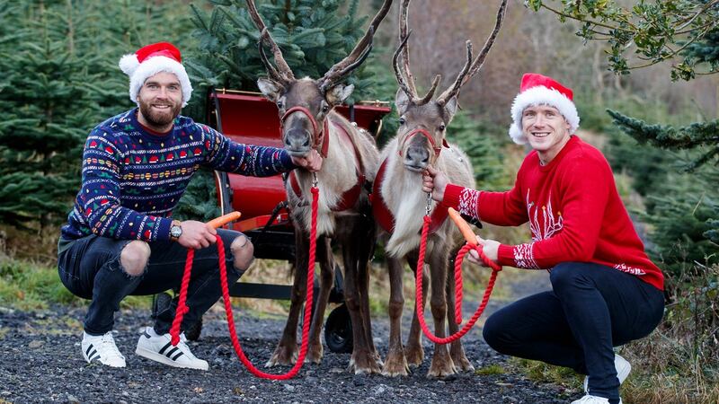 GAA stars Aidan O’Shea and Paul Flynn get in festive mood for Gift of a Lift this Christmas.