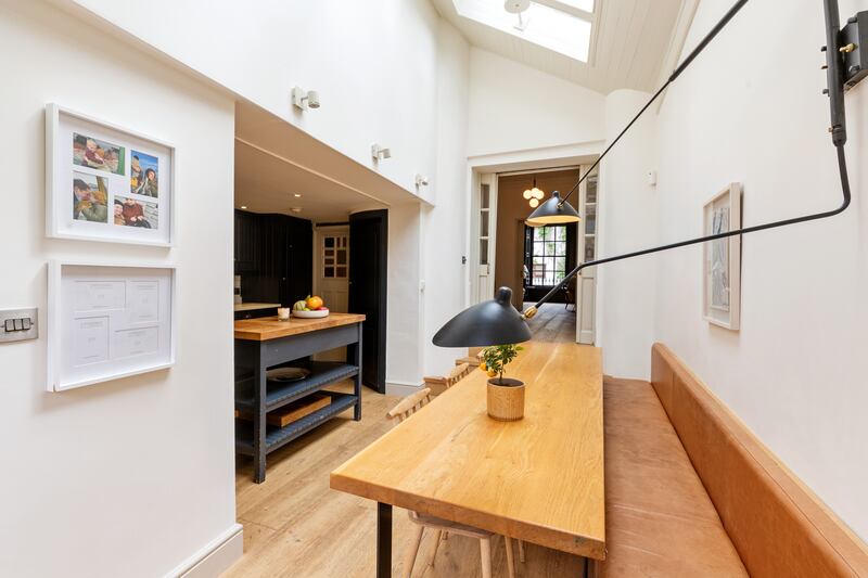 Dining area with custom-made furniture