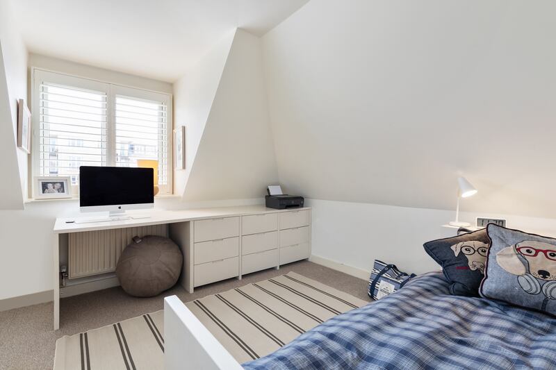 Office and guest bedroom