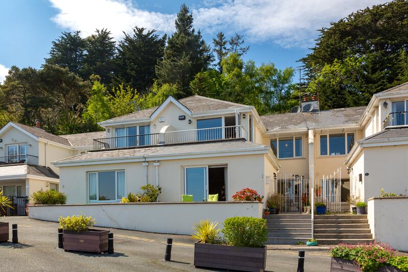 3 Cliff Manor, Cliff Road has uninterrupted views of the sea