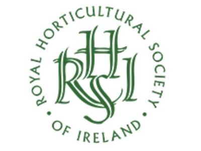 There are a number of well-known organisations in the Republic that retain the word royal in their names, including the Royal Dublin Society (RDS), the Royal Irish Academy (RIA) and the Royal Society of Antiquaries of Ireland
