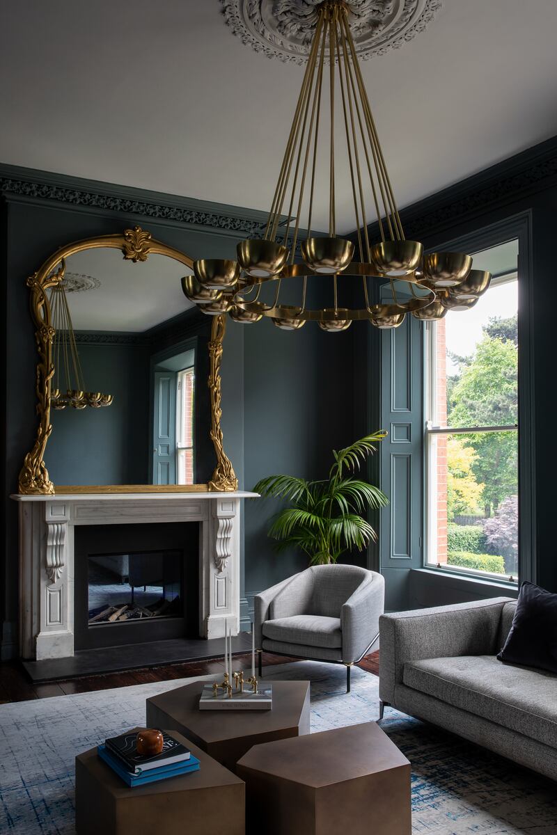 Contemporary paint colours were used