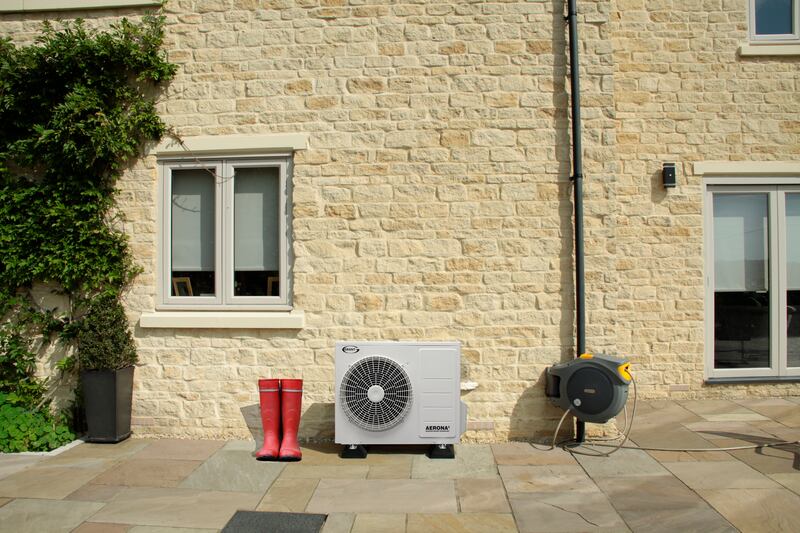 Grant’s Aerona³ R32 air to water air source heat pump offers a sustainable form of heating that lowers a home’s overall carbon footprint