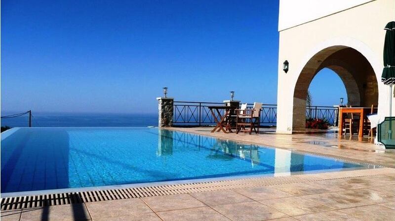 Three-bedroom house with sea views in Benitachell, Alicante, Spain.