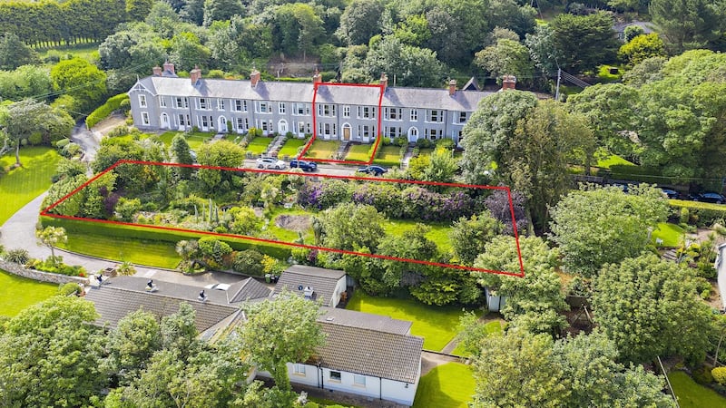 11 Nashville Park, Howth, Co Dublin: terraced house  perched high above the village and harbour
