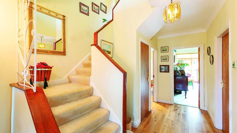 22 Temple Road, Dartry, Dublin 6: hall