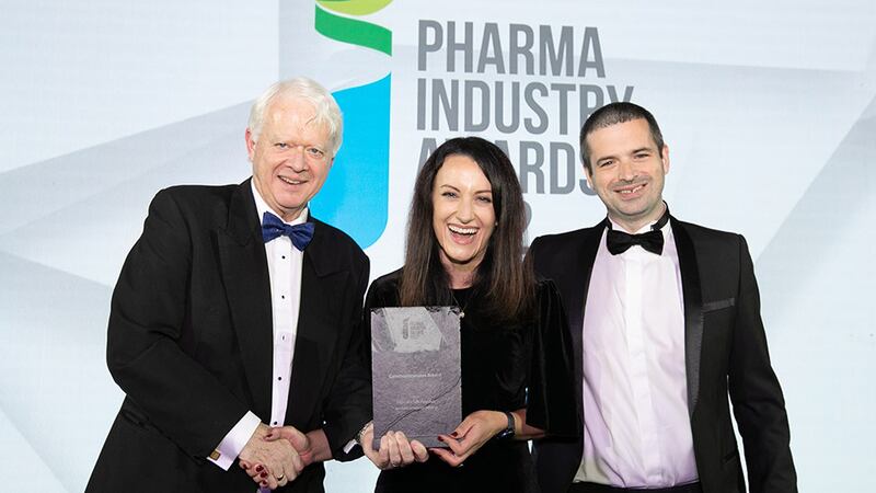 Matt Moran, Director, BioPharmaChem Ireland, presents the Communications award to Ailish Nolan and Stephen O’Farrell, Janssen Sciences Ireland.