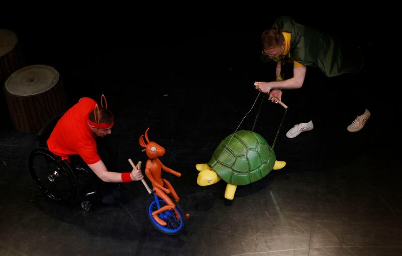 The Race: Florent Devlesaver and Rob Heaslip. Photograph: Alan Betson